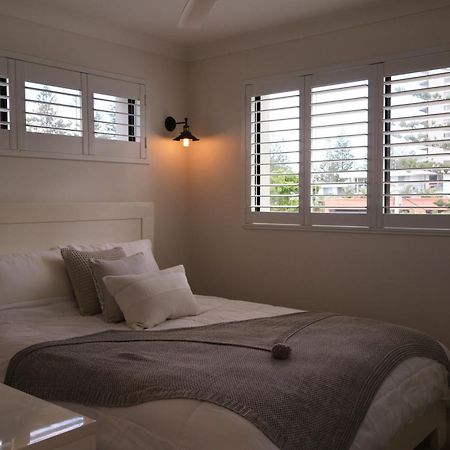Burleigh On The Beach Gold Coast Esterno foto