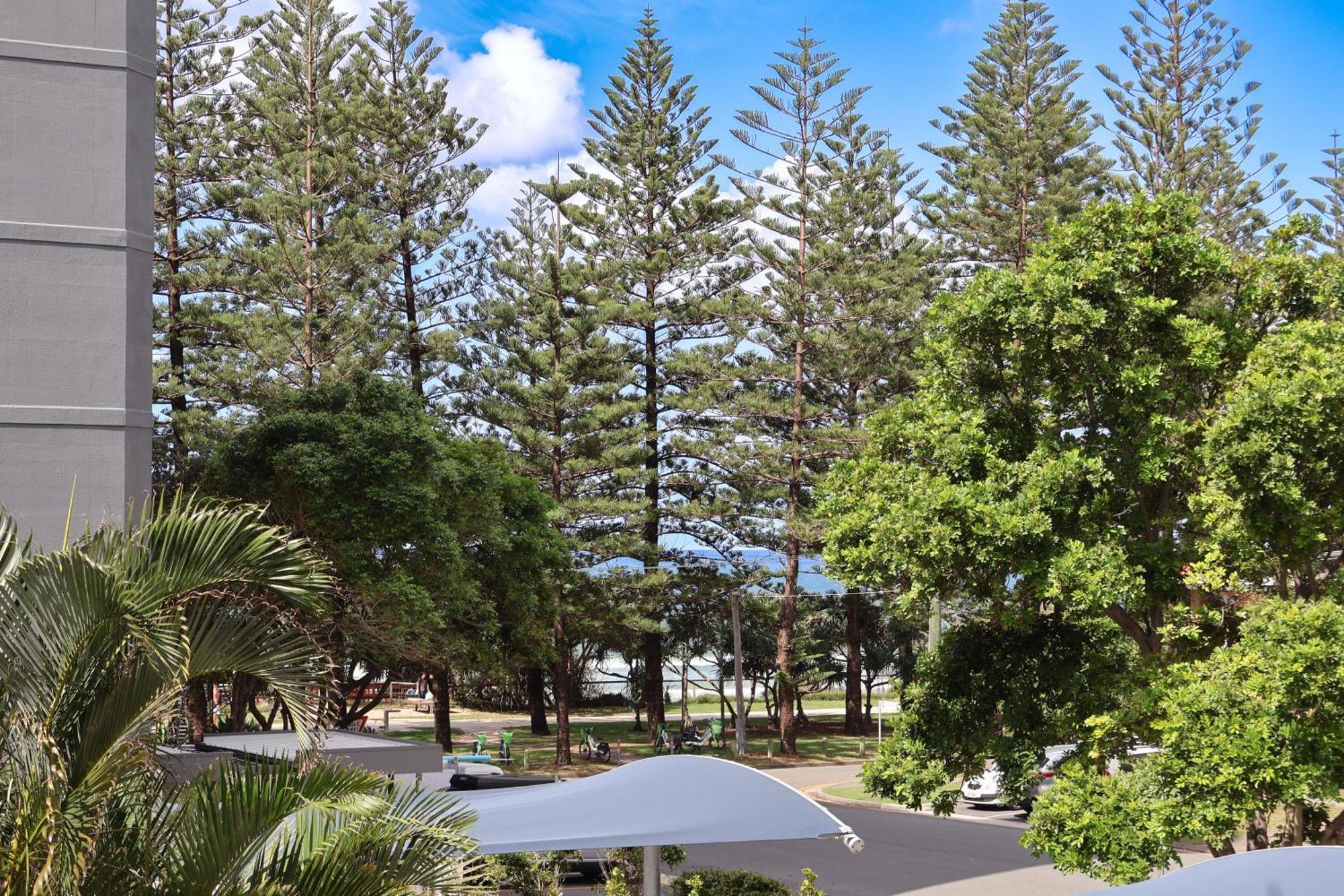 Burleigh On The Beach Gold Coast Esterno foto